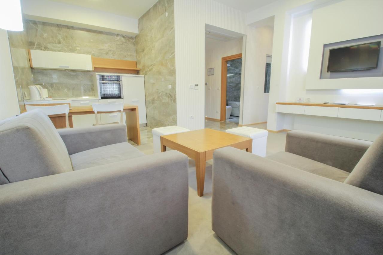 Gardenia Hotel & Spa Veles Extérieur photo A typical apartment