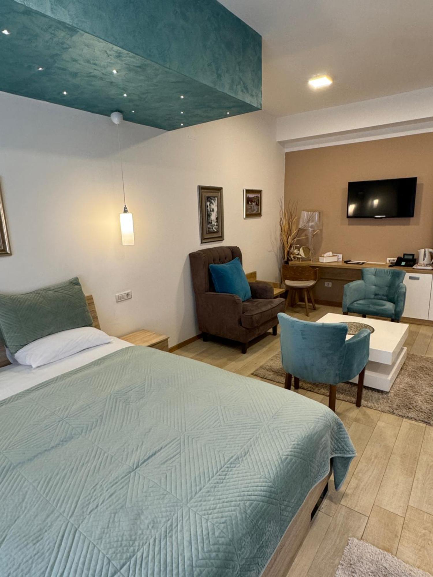 Gardenia Hotel & Spa Veles Extérieur photo A studio apartment in Belgrade, Serbia